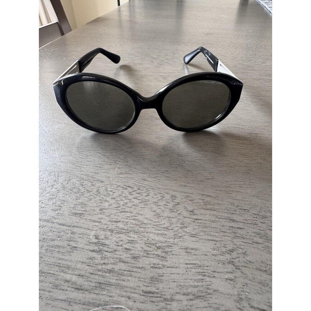 Guess GU5053 SUN 103302 3 Black Round Sunglasses Plastic Vintage Frame